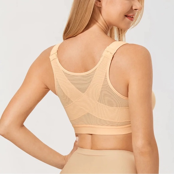 Brand New ! Adjustable White CurveBra - Picture 5 of 9